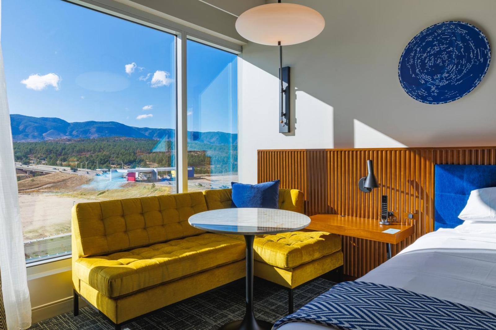 Hotel Polaris Gleneagle Eksteriør billede